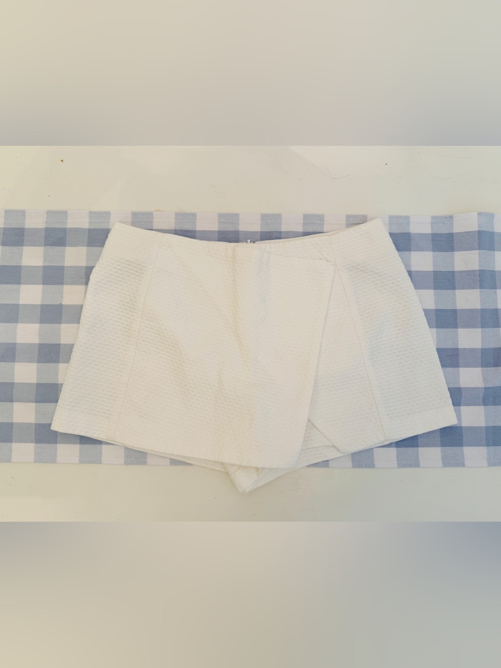 Lilly Pulitzer White Textured Cotton Skort Size 4 - Picture 4 of 9
